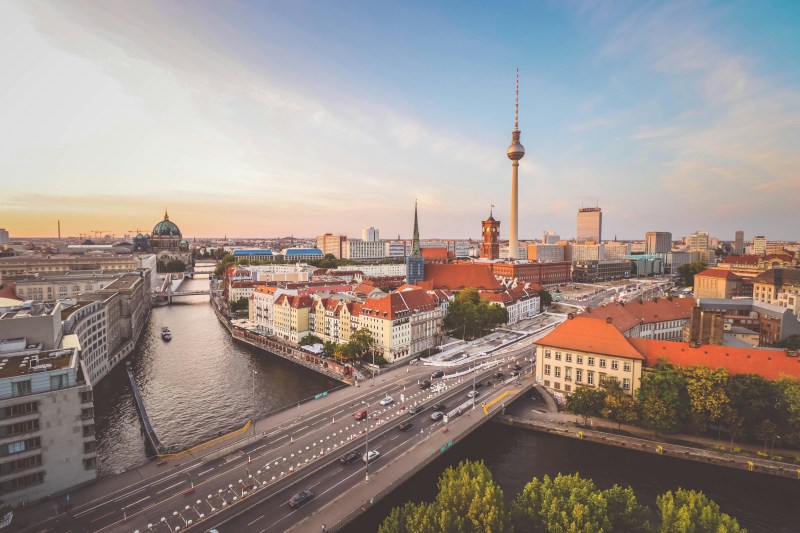 florian-wehde-1uWanmgkd5g-unsplash-Berlin