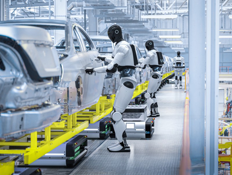 4NE1 automotive assembly line